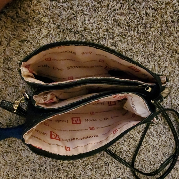 Stone Mountain Purse - Picture 4 of 4